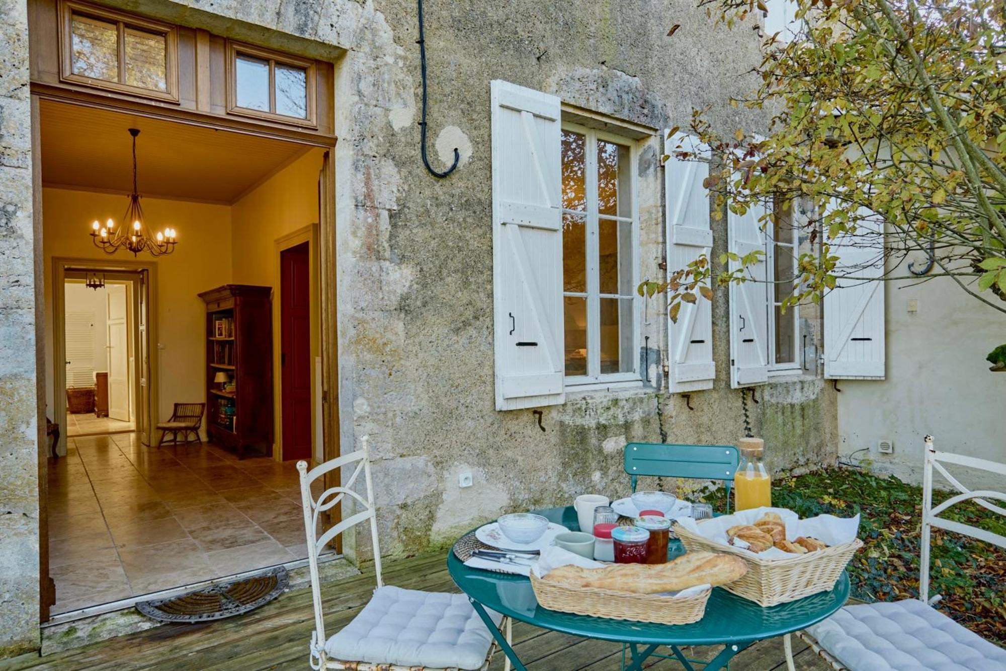 Chambres D'Hotes De Charme Avec Piscine - Le Clos Boissiere Valence-sur-Baise Exterior photo